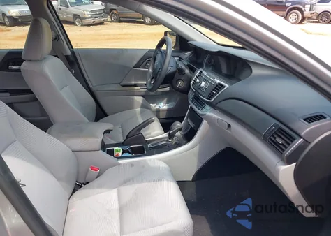 2015 Honda Accord Lx z USA, uszkodzony, nr VIN 1HGCR2F39FA173973